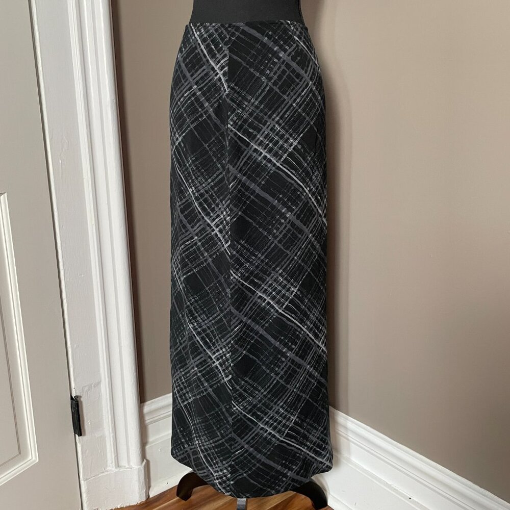 EXPRESS Vintage 90s Black Plaid Rayon Maxi Skirt, Size 11/12